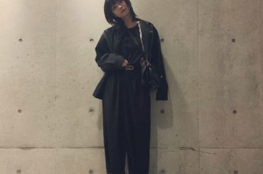 .
エレン3話見て頂けましたか？？？
ここからますます盛り上がっていきますよー！！
写真は、感覚ピエロさんの幕張ライブの日の服。
tops @u_dresser...