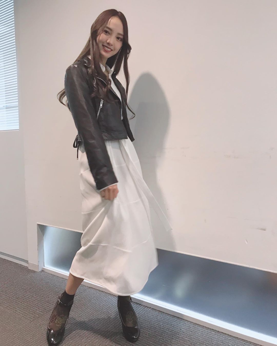 飯窪春菜 明石家さんまさんからお誕生日プレゼントに頂いたワンピース 真っ白で綺麗 このワンピースにライダースを合わせて着るところまで さんまさんのこだわり Moe Zine 飯窪春菜 明石家さんまさんからお誕生日プレゼントに頂いたワンピース 真っ白で綺麗 このワンピースにライダースを合わせて着るところまで さんまさんのこだわり Moe Zine