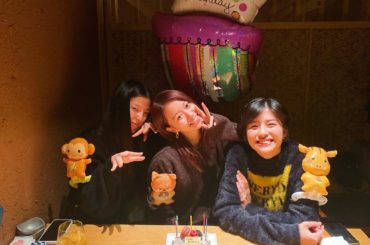 昨日杏奈と由衣ちゃんがお祝いしてくれました
あーりーがーとーう
たくさん笑いました^_^...