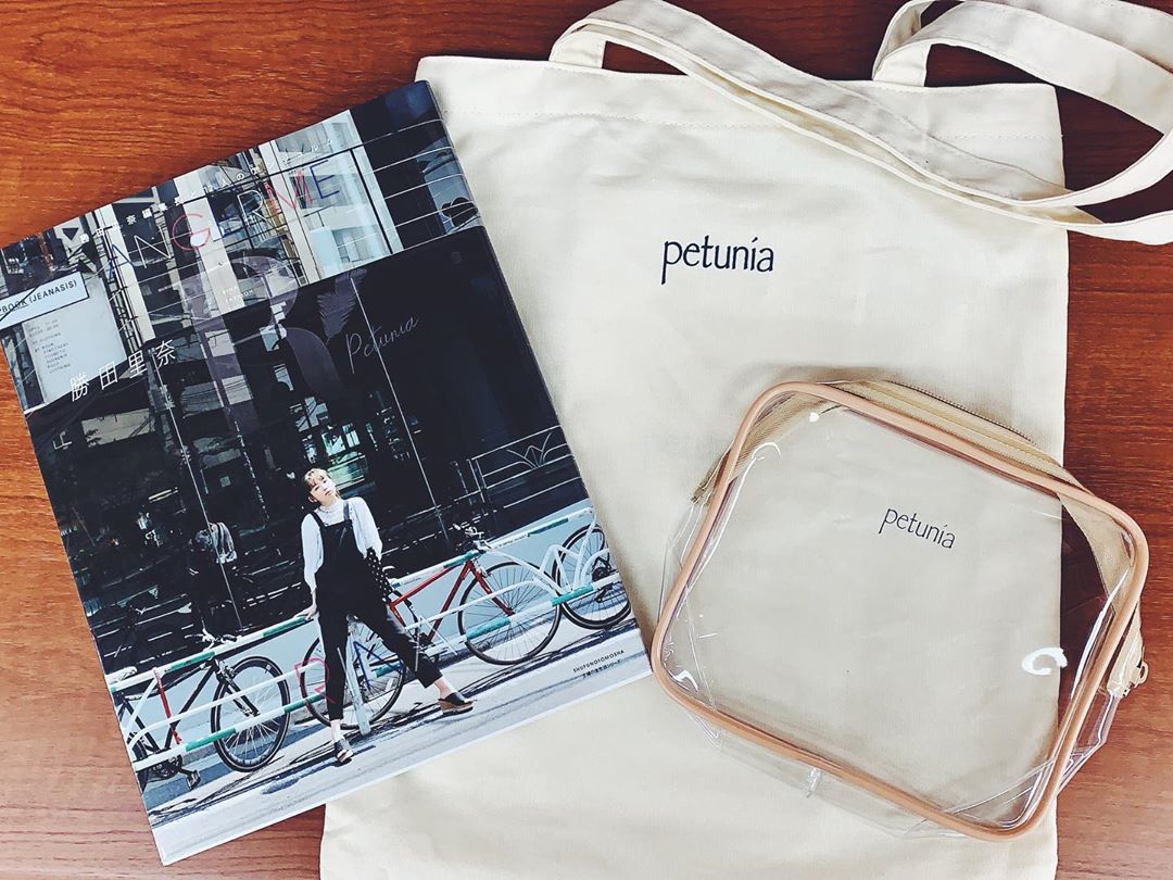 熊井友理奈 Thank You 特に私はp39のりなぷぅが好き Angrme Rinafashiontool Petunia Rft Mina Moe Zine