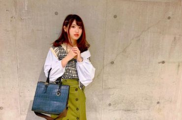 #20191104
#握手会 #握手会コーデ
.
【#今日のコーデ】
左側だけに襟があって
すごく個性的なセーターシャツ
袖のところもお気に入りです
#ナチュ...