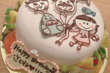 ﻿
﻿
お誕生日ケーキ﻿
可愛くて食べるのがもったいない。。﻿
﻿
#お誕生日ケーキ﻿
#Happybirthday﻿
#ショートケーキ﻿
#
#お誕生日...