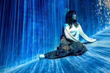 Estamos en 2119 日本の近未来に行ってきました。へへ...