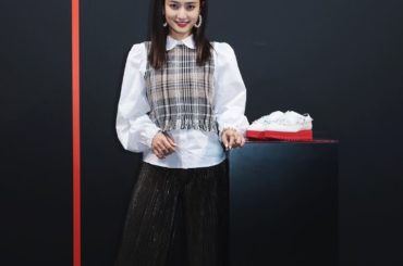 @onitsukatigerofficial 
厚底なのにとっても軽くて履きやすくて可愛いシューズに一目惚れでした
#THEONITSUKA
@theonits...