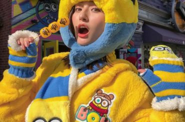 ミニオンことこ！﻿
﻿
﻿
お姉ちゃんも一緒に、、﻿
全身ミニオンになりました﻿
トリオ・de・ミニオンとクリームシチューの入ったミニオンまんは﻿
可愛いだけじ...