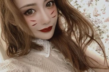 明日11/2は109でイベント
.
1点購入︎握手+生写真プレゼント
2点購入︎握手+写メ+生写真プレゼント
3点購入︎握手+写メ+生写真プレゼント+私物サイン...