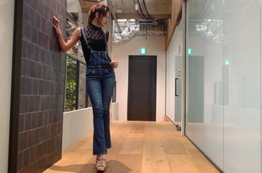 そして明日11月24日の17:00から！﻿
お久しぶりの東京スタイルTV﻿
散らかし隊出動します﻿
﻿

﻿
#アンジェラ芽衣 #写真 #photo #東京スタ...