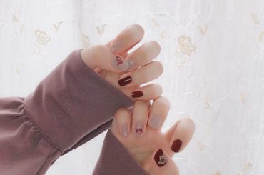 ネイル変えた〜
.
#ネイル #セルフネイル #フラワーネイル #お花ネイル #押し花ネイル #秋ネイル...