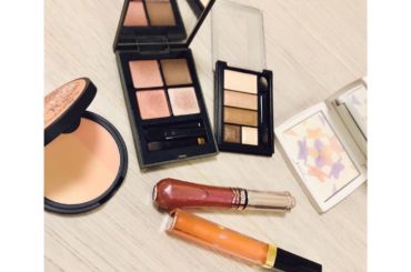 昨日、今日のイベントで使ったコスメたちポイントメイクになる一部のみの抜粋です…！昨日使ってたアイテムは、よく見たら限定品ばっかりで、私の趣味が出まくっているチョ...