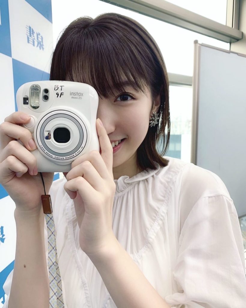 日比美思2020カレンダー Moe Zine