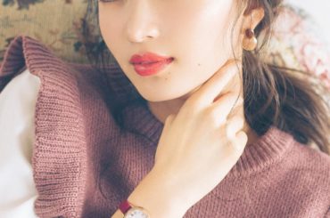 今日発売のRayでwiccaさんのタイアップ撮影やらせて頂きました！
その日の気分や、ファッションに合わせてベルトを付け替えられて、１つ持っているだけで2つの時...