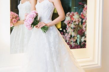 シンプルかつ繊細なレースが素敵…﻿
﻿
こんなウェディングドレス、、﻿
いかがでしょうか？﻿
﻿
@novaresewedding﻿
#プレ花嫁#ウェディングド...