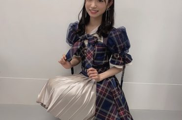 .
୨୧┈┈┈┈┈┈┈┈┈┈୨୧
.
AKB48『愛する人』新衣装です！
.
チェック柄でTHE・AKBな衣装で
とってもかわいい
半袖の衣装好きなので嬉しいな...