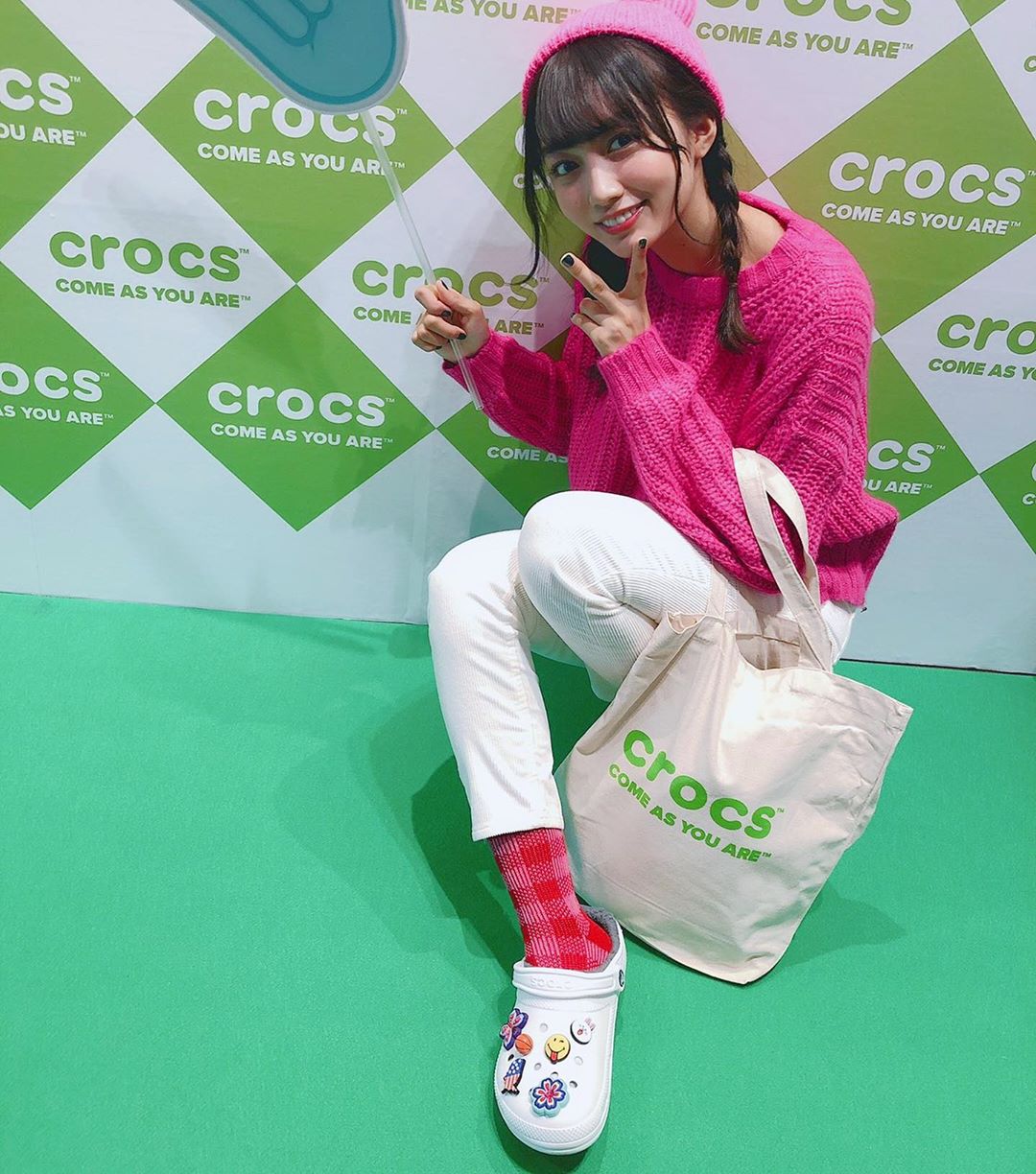 黒木ひかり クロックスさんの展示会にご招待していただきました みんなでおそろいの靴で行ったんだけど アクセサリーがみんな違くて個性が出てたから可愛かった スタンダードな Moe Zine