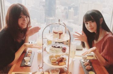まちゃりんと会えた〜
まちゃりんから卒業のプレゼントとお手紙をもらったよ！！
感動ありがと〜！ #まちゃりん とお茶
#相変わらず楽しい時間 
#また行こうね　...