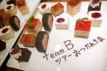 *
*
 ツアー終わった後
予定が大丈夫なメンバーで
打ち上げをしました！！
*
みんなでいろんなご飯食べながら
お話ししながら食べたの〜！
美味しかった〜！...