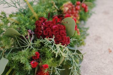 テーブルの真ん中に置いてフラワーアレンジとしても、壁掛けで縦にも横にも飾れる
・
お正月には水引をあしらえばまた違った印象に...
・
同じ素材を使っているのに...