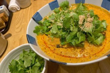 食だけ投稿してみた

うどんと刀削麺と坦々麺に
入ったパクチーが大好きなの笑
撮影で連れてってもらったお店が
美味しすぎました。...