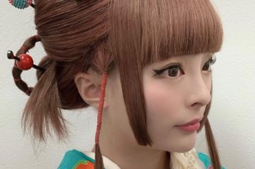 髪飾りも素敵〜...