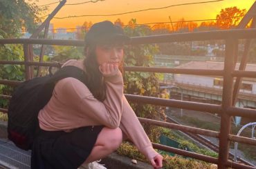 日が落ちるの早くなってきたね。
.
Casquette→#emoda 
Trainer→#gu 
Skirt→#17kg_official  #17kg @17...