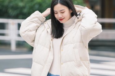 .
@urban_research のダウンジャケットは
触り心地がすごく気持ちよくて、軽いのに着た瞬間からぽかぽか暑くなってくる！
今年流行りのシルエットで可...