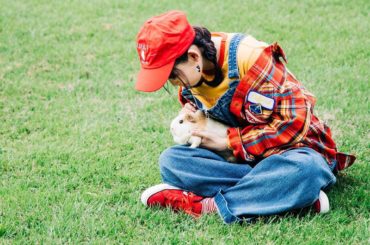 明日発売ですっ！
オフショット
＊＊＊
12/6発売【南條愛乃2020カレンダー&フォトブック】
カレンダーとフォトブックの2冊セットです...