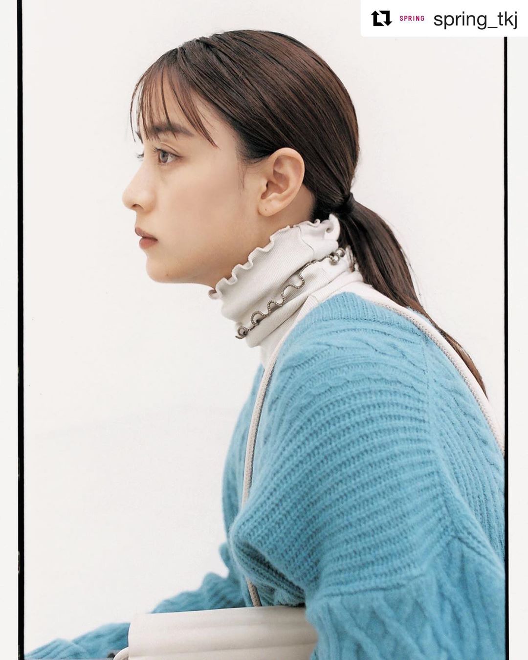 山本美月 連載はもちろんファッションページも Repost Spring Tkj With Get Repost ケーブルニットには首 Moe Zine