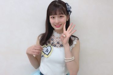 .﻿
チーム4ワッペンアピール笑﻿
今日は、4以外のチームがコンサートしてるから﻿
昨日したのにとても羨ましい気持ちになる〜♡﻿
昨日の余韻がなかなか抜けません...