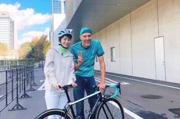 マイキーさんにはロードバイク。
吉田幸生さんにはBMX。
中原義貴選手にはマウンテンバイクを教えて頂きました
自転車と一言で言ってもこんなに形も性能も違うのか！...