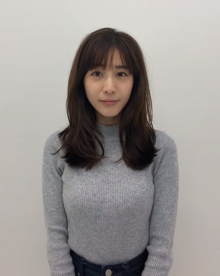 田中みな実 年内に髪を切りたい衝動に駆られてsun Valleyの朝日さんのところに駆け込みました 年末の美容院は激混み みんな考えることは一緒ね 10cmくらい 結構 Moe Zine 田中みな実 年内に髪を切りたい衝動に駆られてsun Valleyの朝日さんのところに駆け込みました 年末の美容院は激混み みんな考えることは一緒ね 10cmくらい 結構 Moe Zine