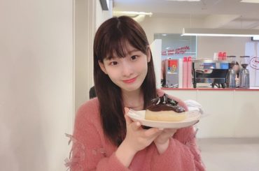 .﻿
ドーナツ！！﻿
ママと半分こして食べました‪︎︎‪︎﻿
チョコ味美味しい…﻿
ヌテラみたいなチョコが大好き。。﻿
韓国ヌテラ系チョコ多い♪﻿
﻿
Donu...