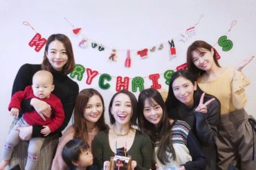 .
お誕生日&クリスマス会.
今年は子育てに熱心なパパさん達も一緒に♫
ベビさん達は男の子で、私は謎にモテました.
嬉しかったな
来年も、お誕生日おめでとうを一...