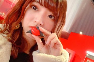 #KATE #真実の唇 #
#REDNUDE #Rouge #Omotesando
.
この間
KATEさんの#真実の唇展 に行かせて頂きました
.
鮮やかな...