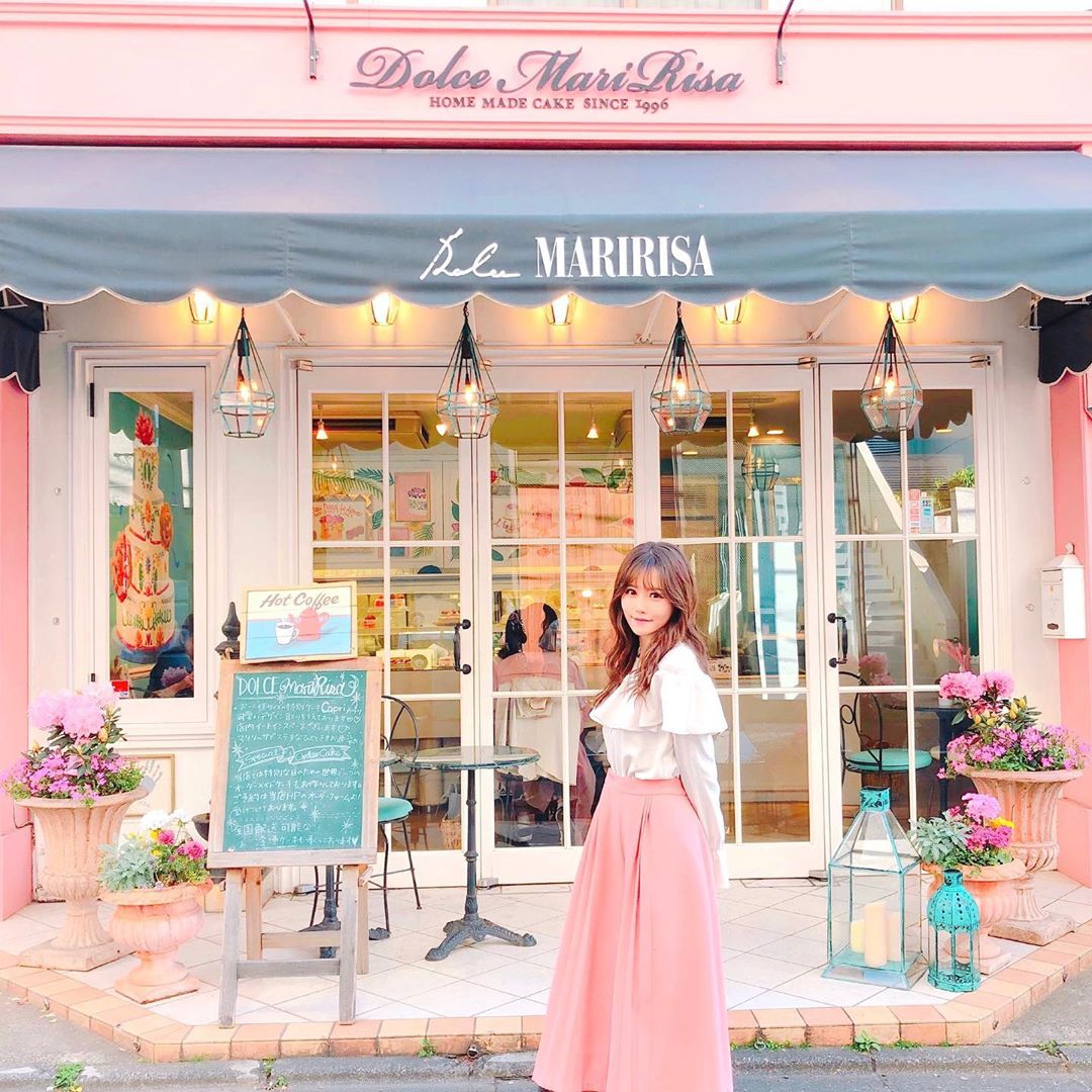 込山榛香 今年も可愛いを沢山投稿したいな 写真は 表参道 にあるケーキ屋さん オーダーメイドが出来て 良く誕生日プレゼントに作ってもらう Moe Zine 込山榛香 今年も可愛いを沢山投稿したいな 写真は 表参道 にあるケーキ屋さん オーダーメイドが出来て 良く誕生日プレゼントに作ってもらう Moe Zine