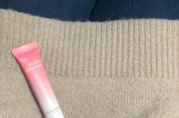 【可愛い血色感を演出2020新作ホイップクリームリップ】
休日のリラックス感を大事にしたいときは、ヘアはアイロンでストレート、ベースメイクは石けんでオフできるB...