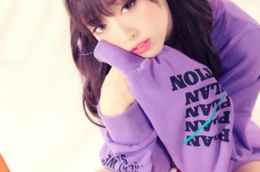 .
.

.
.
トレーナーは @agem_9 ですっ
.
.
.
#袖から糸出てる 
#agem9 #purple #trainer 
#purpletrai...