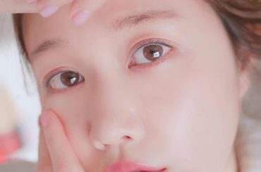 .
レブロンのバームステイン
リップラインの輪郭ぼかしてのせるのお気に入り♫

うっふん系血色感って感じで

100 RUBY QUARTZ

#レブロン #r...