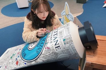 絵画教室とアトリエクラブに通うこどもだったので﻿
こういうとき顔が本気﻿
﻿
@loccitane_jp のハンドクリーム カラーユアシアの﻿
きのうからはじま...