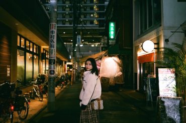 雰囲気

冬の夜の街って
なんだか他の季節よりも
写真映えする気がするんだよなぁ

フィルムカメラシリーズ
今回もありがとうございました
またいつか…
*
*
...