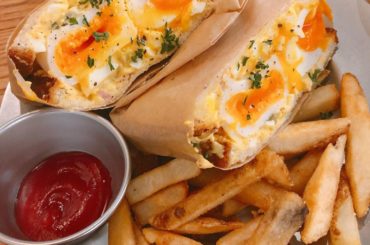 .
少し前に友だちと行った
カフェご飯です︎
半熟卵ってどうして
こんなに美味しいんだろう
.
I went to this cafe with my fri...