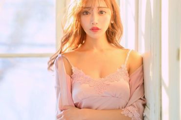 ルームウェアsold outありがとうございました
.
こちらの春先から使えるルームウェア
おしゃれで高級感あふれる大人っぽく綺麗なデザインとなってます
こちら...