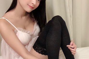 .
最近足のむくみが気になってきたので
Angellirの着圧ルームソックスを寝る時に使うようにしています︎
.
締め付け具合もあまり感じないのに
しっかりむく...