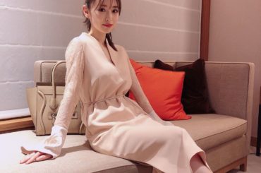 最近はベージュに夢中…︎
服もバッグも、ネイルもベージュ︎
ベージュアイテムがどんどん増えてきた
#celine#mame#beige...