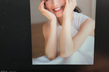 美人百花でウェディングリングの撮影をしました
それぞれのリングに合ったドレスを着て、花嫁気分を大満喫。

ウェディングドレスはね、
大学のミスコンで初めて着させ...