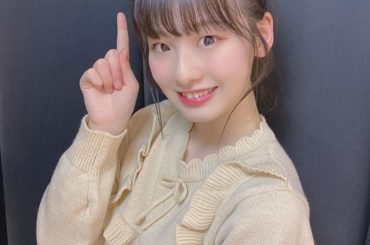 .﻿
お団子ヘアしました 〜 ！﻿
公演でこの髪型をするのは﻿
本当にレアだと思います ♡﻿
﻿
ユニットがOh Baby!という﻿
衣装がPOPなユニットなの...