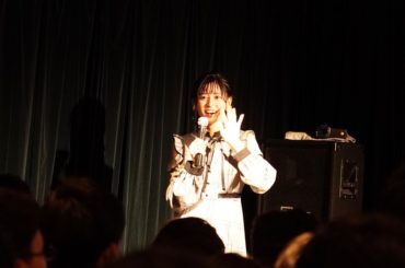 昨日は『ひとりでみんなと会う女』、本当にありがとうございました！
本当にファンミ行われました？っていうくらいあっという間で夢のような時間でした！笑
すごく楽しか...