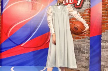 今日のDaily9「NBAクリニック」のコーナーでステップバックなど実践させていただきました
これ決まったらめちゃくちゃ気持ち良いだろうなぁ。
塚本さん〜とても...