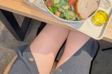 #食べ過ぎた時 の『なんで食べちゃったんだろう』を『なんで食べちゃったんだろう』に変えてみよう
お腹が減ってたなら、食べることは生きることだからOK
目の前にあ...