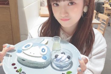 .

.
メッソンのフルーツサンドとぱしゃり
しあわせ~~
.
#ポケモンカフェ #pokemoncafe 
#ポケモン #pokemon #cafe #メッソ...