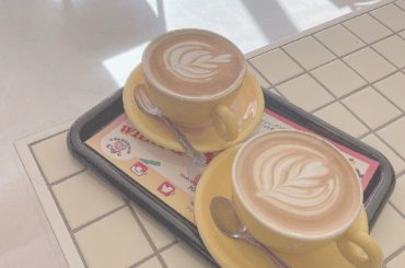 ・
・
・
おすすめのカフェ教えてください
巡りたい … 
・
・
#カフェ巡り #カフェ 
#ここは #ちなみに
#新大久保カフェ #パって #入ったけど
#...